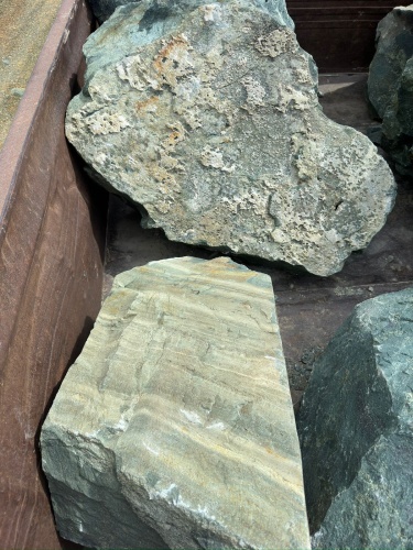 Ландшафтные глыбы зелёные 200-500 килограмм купить в Невьянске