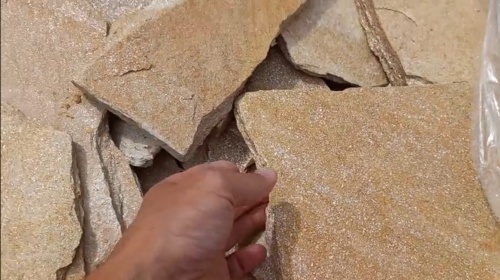 Плитняк златолит жёлтый золотистый для фасада 1,5-3см купить в Невьянске